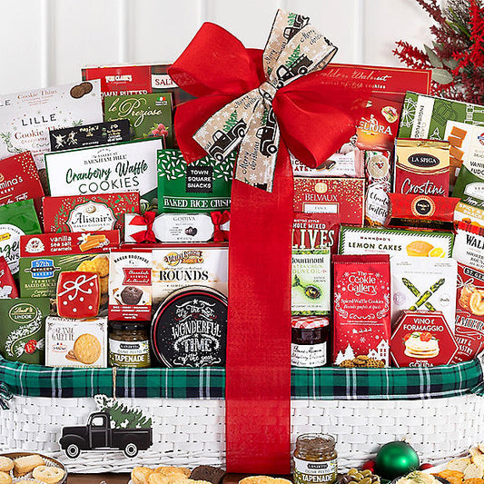 Holiday Extravaganza: Gourmet Christmas Gift Basket
