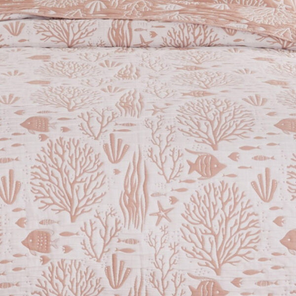 Amy 3 Piece King Quilt Set, Coastal Theme, Soft Pink White Polyester