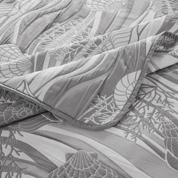 Doz 2pc Twin Size Coverlet Set, Coastal Matelasse, Harbor Gray, White