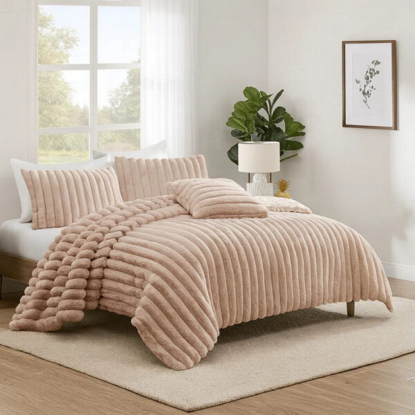 Sieno 4pc King Comforter Set, Blush Pink Faux Fur, Micro Mink Backing