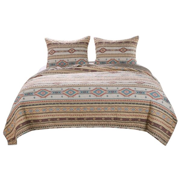 King Size 3 Piece Polyester Quilt Set with Kilim Pattern, Multicolor
