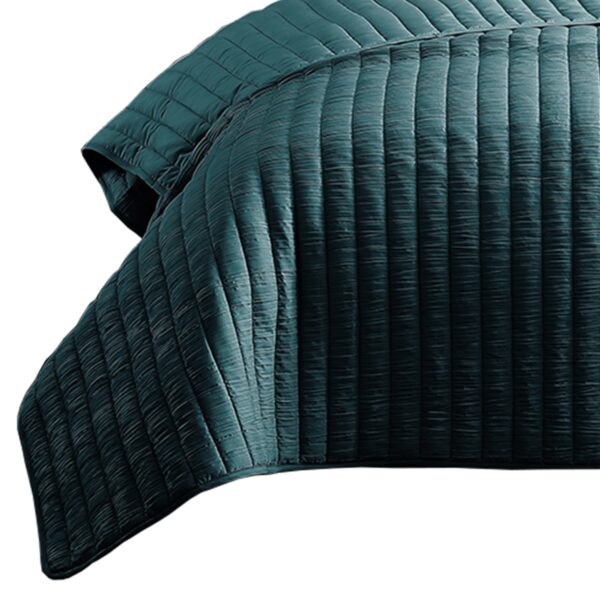 3 Piece Crinkle King Coverlet Set with Vertical Stitching, Turquoise Blue
