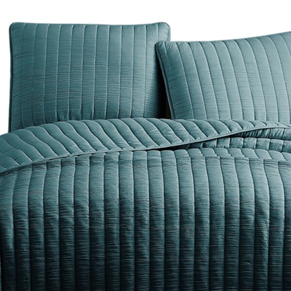 3 Piece Crinkle King Coverlet Set with Vertical Stitching, Turquoise Blue