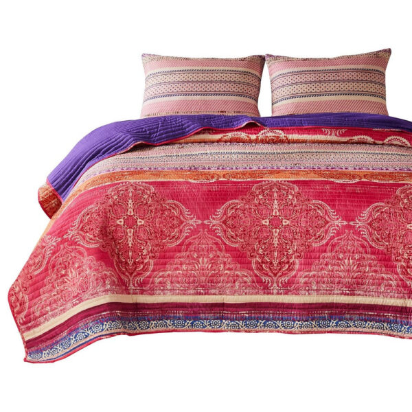 Dora 3 Piece Bohemian King Quilt Set, Medallion, Paisley, Pink, Blue