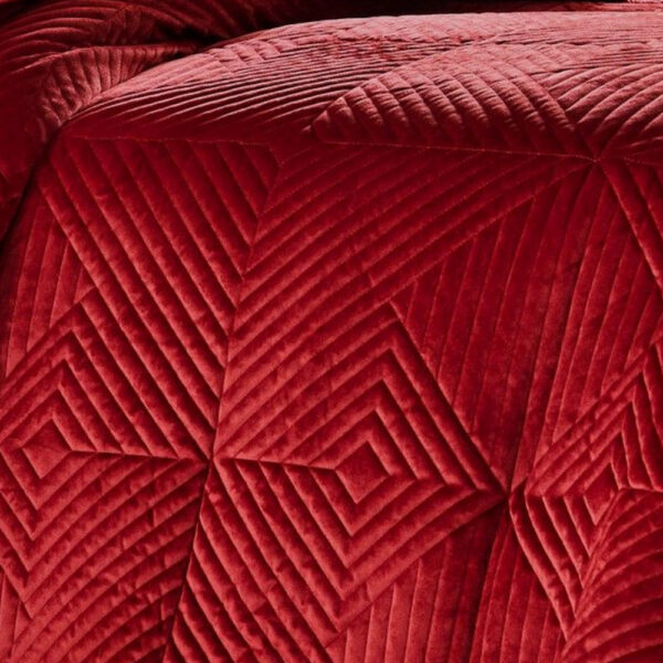 Ahab 2 Piece Twin Quilt Set with 1 Pillow Sham, Dutch Velvet Face, Red