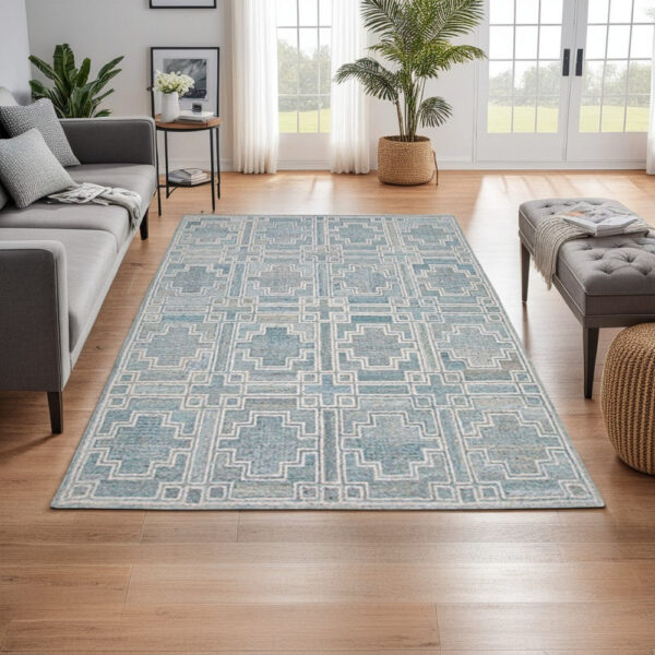 Lesy 5 x 7 Medium Area Rug, Hand Tufted Geometric Design, Gray, Ivory Wool