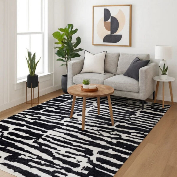 Shawn 5 x 7 Area Rug, Black White Abstract Pattern Polyester, Cotton Back